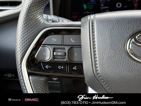 Used 2024 Toyota Tundra Platinum w/ TRD Off-Road Package AWD/4WD image 30