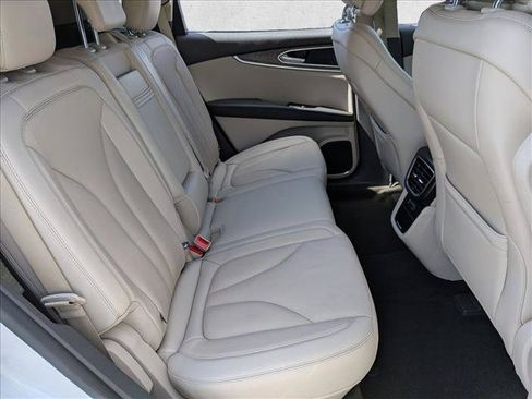 Used 2019 Lincoln Nautilus Reserve AWD/4WD image 20