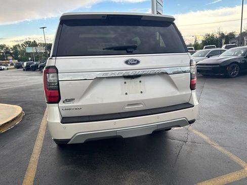 Used 2019 Ford Expedition Limited w/ Equipment Group 301A AWD/4WD image 8