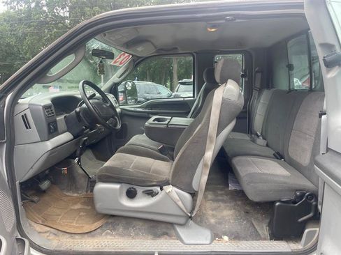Used 2003 Ford F250 XL AWD/4WD image 10