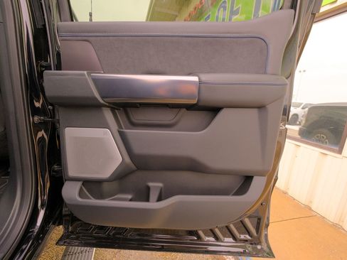 New 2026 Ford F250 Platinum image 16