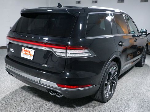 Used 2022 Lincoln Aviator Reserve w/ Equipment Group 201A AWD/4WD image 7