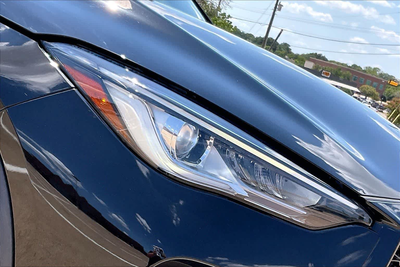 Used 2023 INFINITI QX50 Sport AWD/4WD image 30