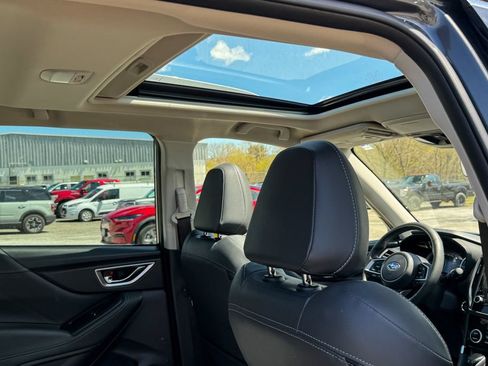 Used 2023 Subaru Forester Touring AWD/4WD image 14