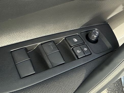 New 2026 Toyota Corolla SE image 23