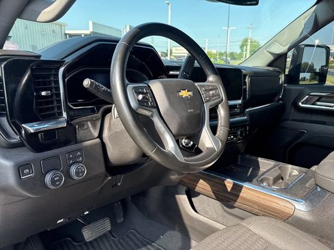 Used 2024 Chevrolet Silverado 3500 LT w/ All Star Edition RWD image 13