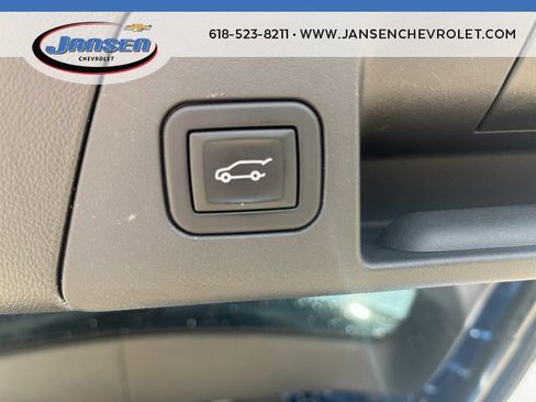 Used 2023 Buick Envision Essence image 8