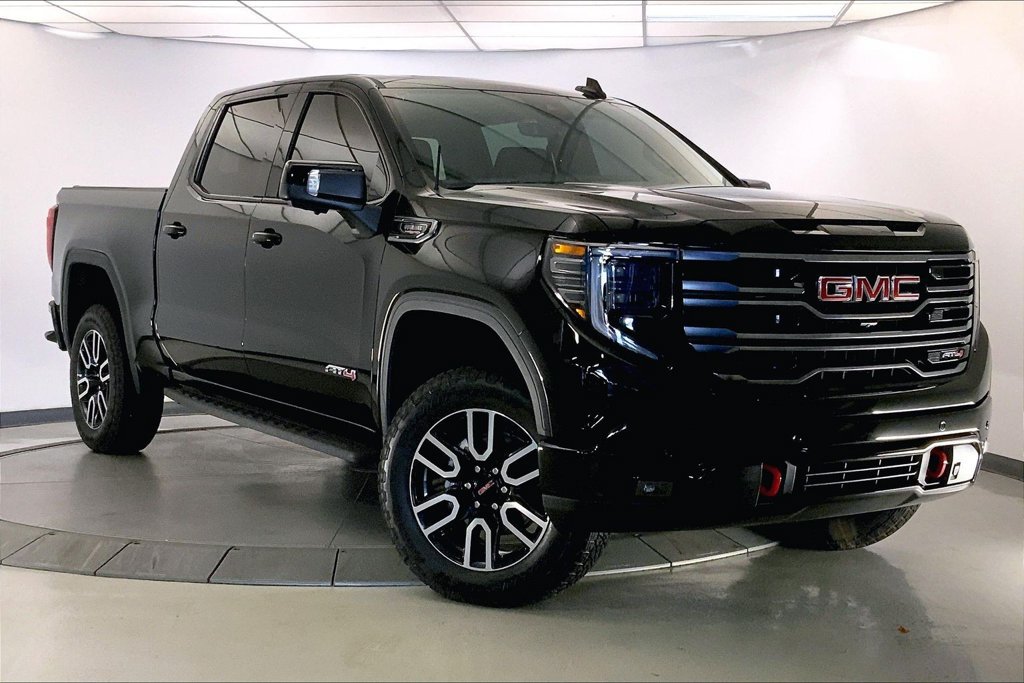 Used 2026 GMC Sierra 1500 AT4 w/ AT4 Premium Package AWD/4WD image 1