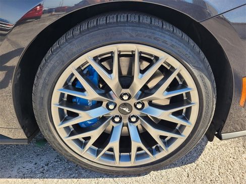 Used 2024 Ford Mustang GT Premium image 20