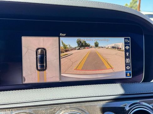 Used 2019 Mercedes-Benz S 560 Sedan image 25