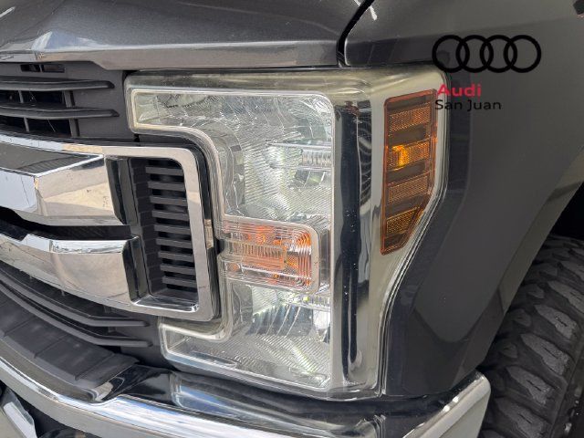 Used 2019 Ford F250 XLT w/ XLT Premium Package AWD/4WD image 5
