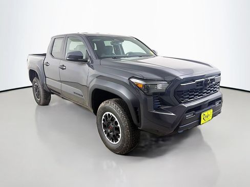 New 2026 Toyota Tacoma TRD Off-Road AWD/4WD image 3