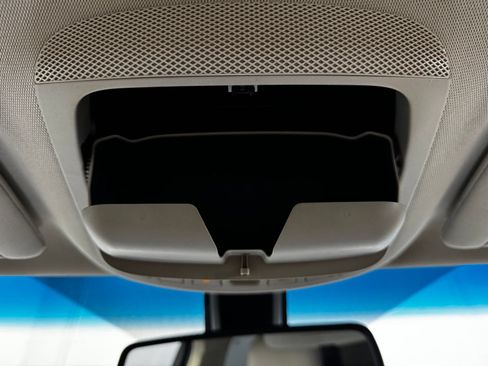 Used 2018 Lincoln MKX Reserve w/ Driver Assistance Package AWD/4WD image 29