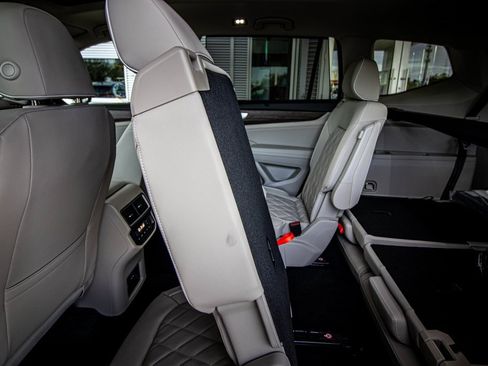 New 2026 Volkswagen Atlas SEL Premium R-Line image 49