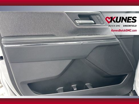 New 2026 GMC Sierra EV Elevation image 19