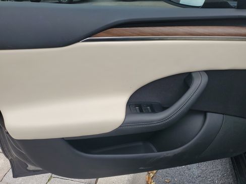 Used 2021 Tesla Model S Long Range image 7