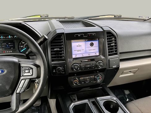 Used 2019 Ford F150 XL w/ Equipment Group 101A Mid AWD/4WD image 7