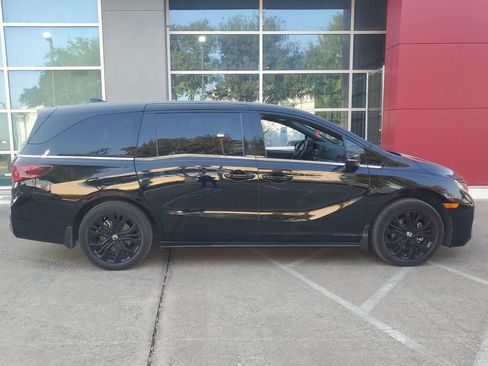 Used 2025 Honda Odyssey Sport-L image 7