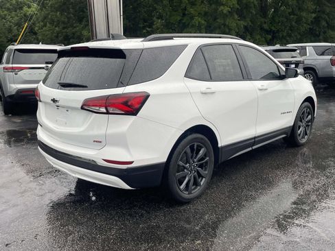 Used 2023 Chevrolet Equinox RS w/ RS Leather Package FWD image 3
