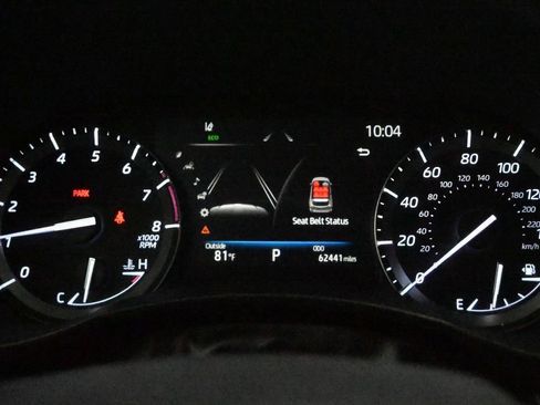Used 2021 Toyota Highlander XLE FWD image 13