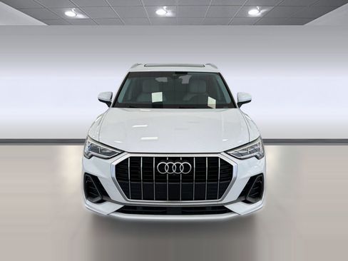 Used 2021 Audi Q3 2.0T Premium Plus w/ Premium Plus Package AWD/4WD image 6