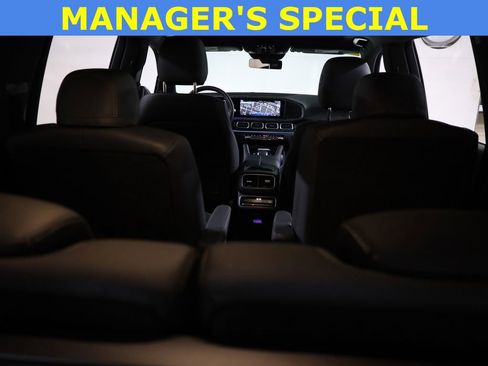 Used 2025 Mercedes-Benz GLS 450 4MATIC image 74