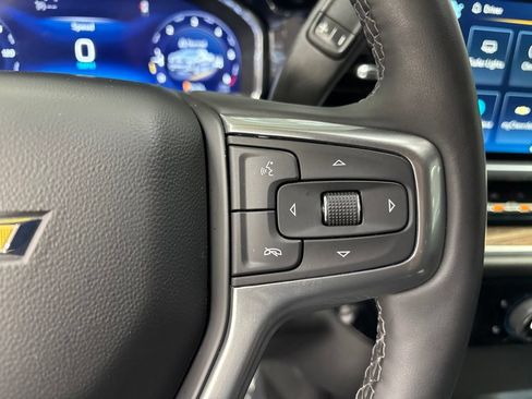 Used 2024 Chevrolet Silverado 1500 LT AWD/4WD image 14