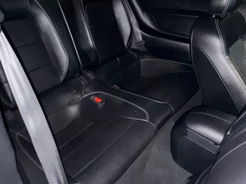 Used 2022 Ford Mustang GT Premium w/ Black Accent Package RWD image 12
