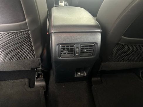 Used 2024 Toyota 4Runner TRD Off-Road Premium w/ Off Road Premium Plus Package AWD/4WD image 20