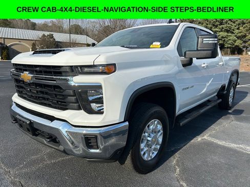 Used 2024 Chevrolet Silverado 3500 LT image 1