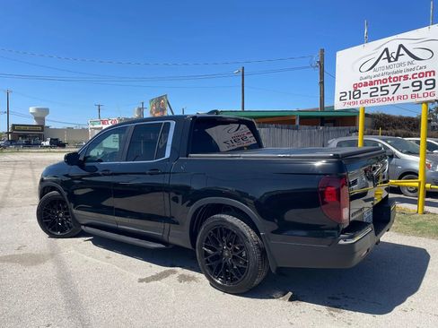 Used 2017 Honda Ridgeline RTL-T image 3