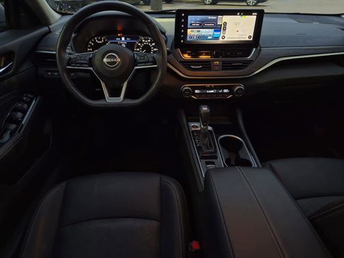 Used 2023 Nissan Altima 2.5 SL image 14