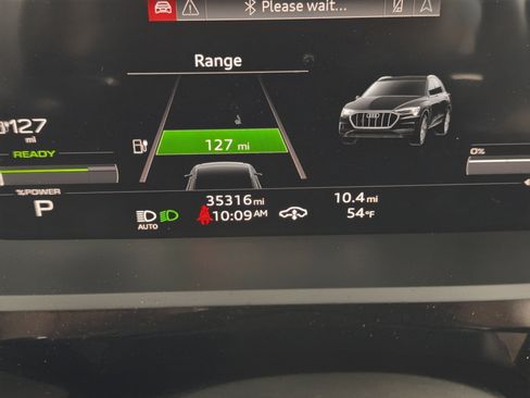 Used 2021 Audi e-tron Premium w/ Convenience Plus Package image 23