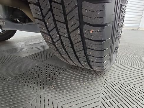 Used 2021 Honda Pilot EX image 51