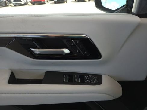 New 2025 Chevrolet Tahoe Premier image 37