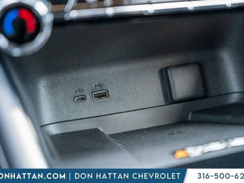 New 2026 Chevrolet Traverse LT w/ Midnight/Sport Edition image 11