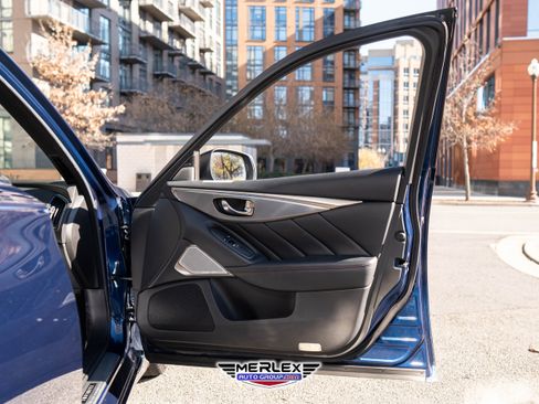 Used 2018 INFINITI Q50 Red Sport 400 w/ Sensory Package (Sport) image 44