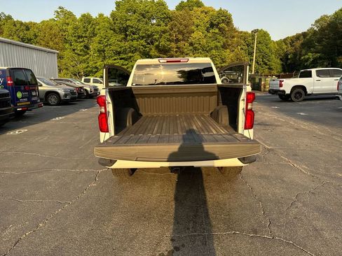 Used 2023 Chevrolet Silverado 1500 RST AWD/4WD image 35