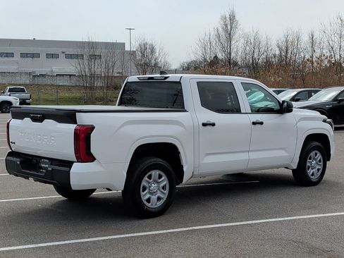 Used 2023 Toyota Tundra SR AWD/4WD image 7