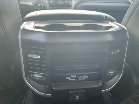 Used 2022 RAM 1500 Big Horn AWD/4WD image 19