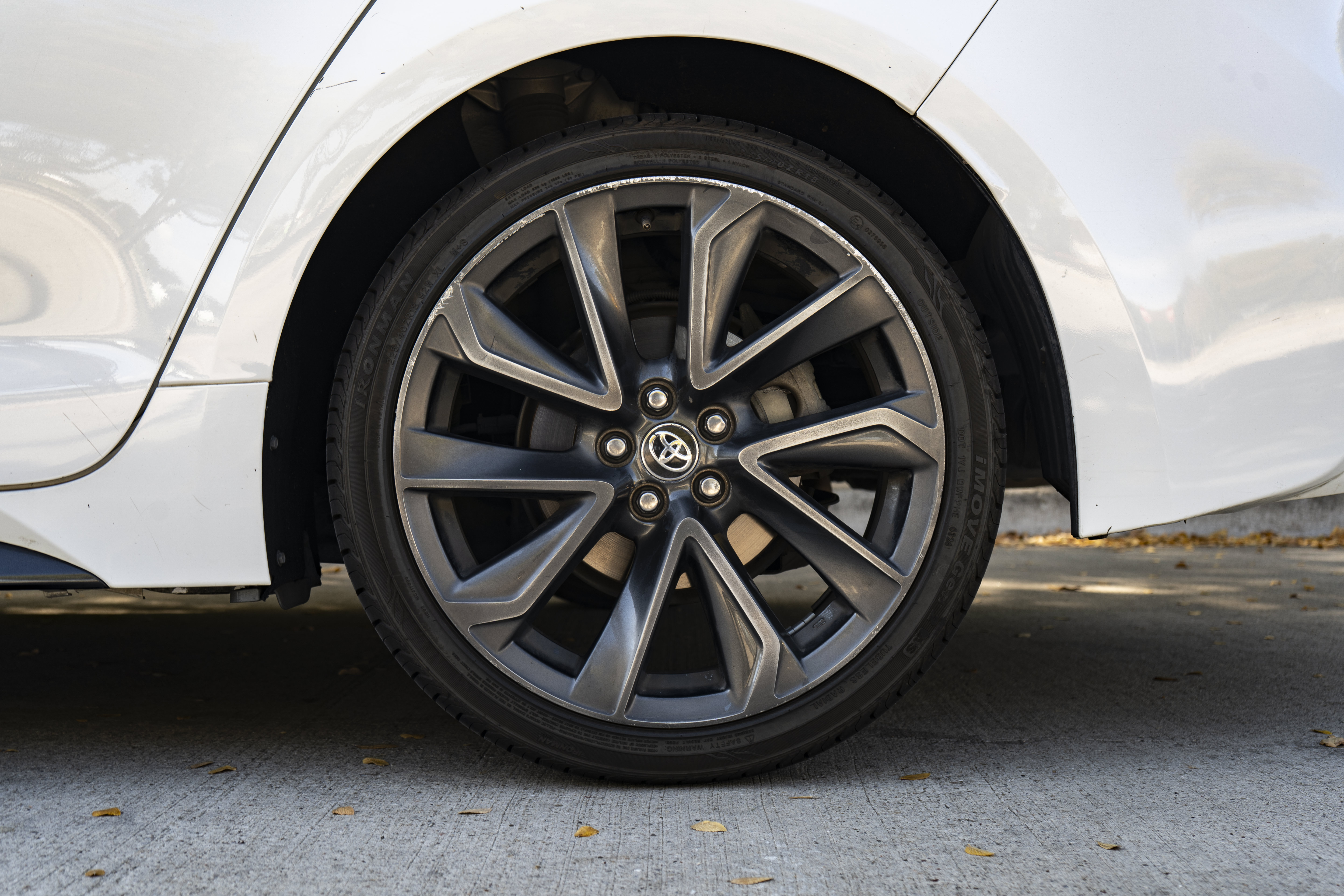 Used 2021 Toyota Corolla SE w/ Carpet Mat Package (TMS) FWD image 15