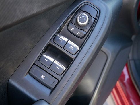 Used 2024 Subaru Crosstrek 2.5i Limited image 16