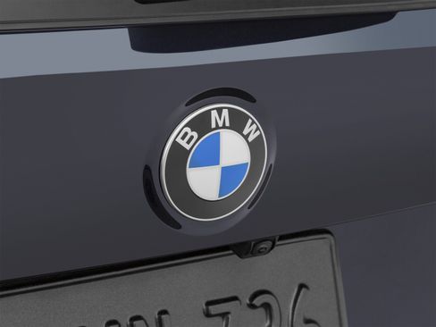 Used 2024 BMW X3 sDrive30i w/ M Sport Package RWD image 54