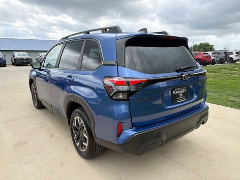 Used 2026 Subaru Forester Premium AWD/4WD image 4