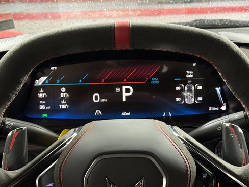 New 2026 Chevrolet Corvette Stingray Premium Cpe w/ Z51 Performance Package image 17