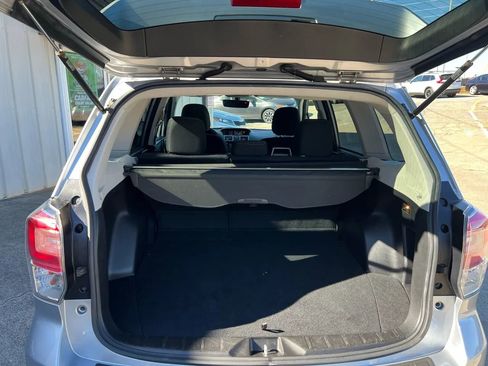 Used 2018 Subaru Forester 2.5i Premium w/ All-Weather Package image 35