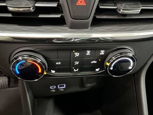 New 2026 Buick Encore GX Preferred w/ Comfort Package FWD image 16