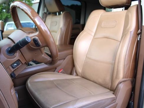 Used 2023 RAM 2500 Limited AWD/4WD image 16