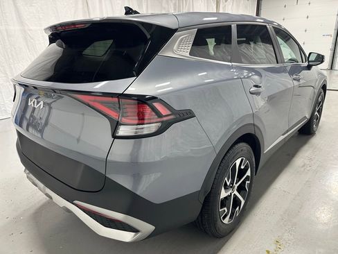 Used 2023 Kia Sportage EX FWD image 7
