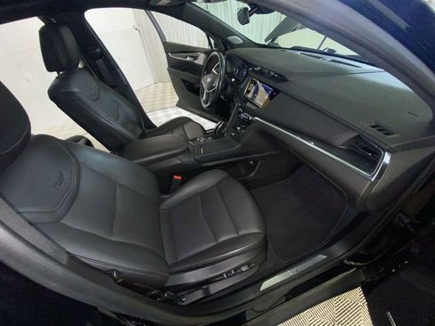 Used 2023 Cadillac XT5 Premium Luxury AWD/4WD image 38